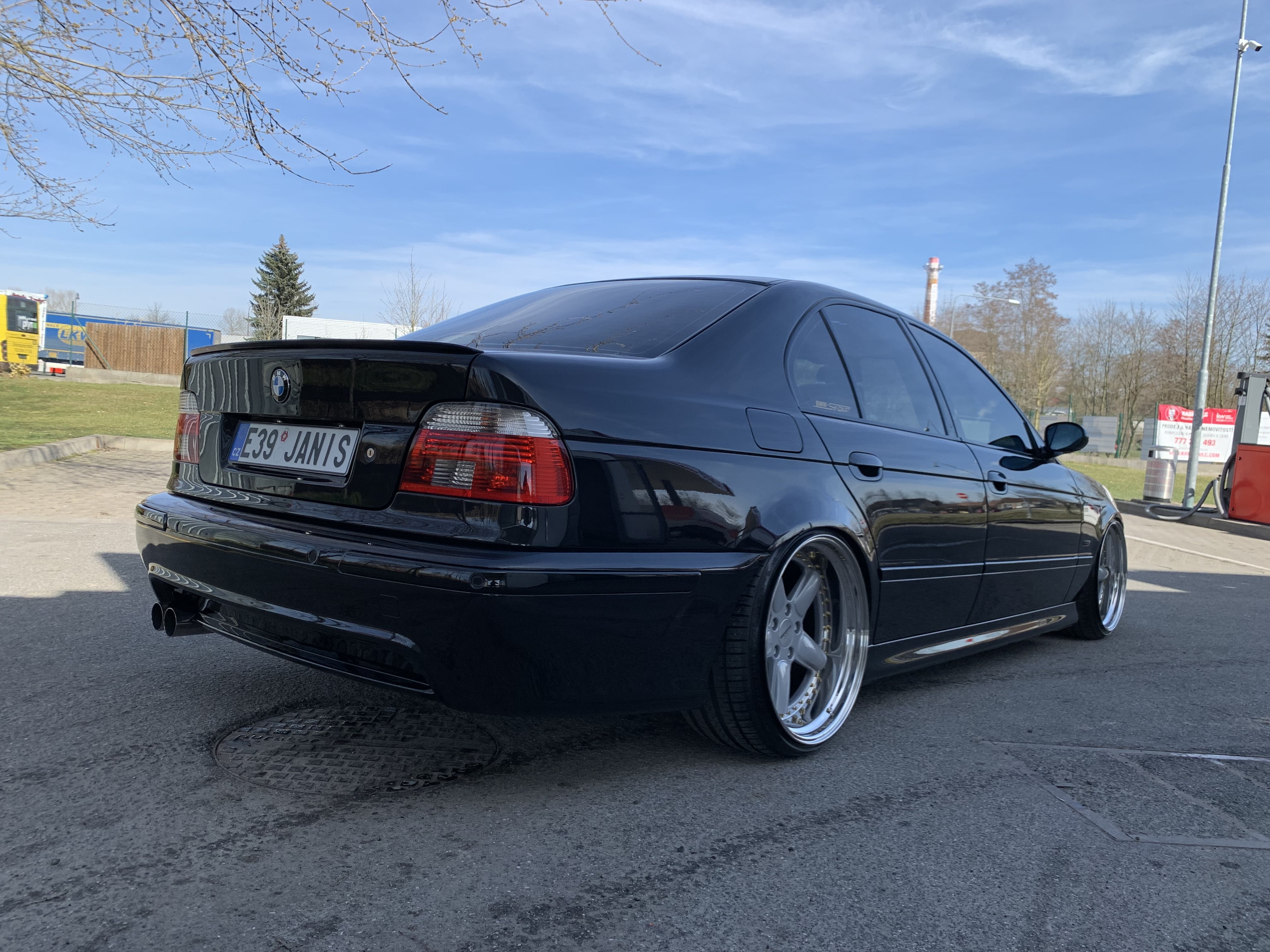 bmw-e39-540i-210kw-od-janise-2-min